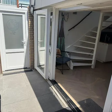 Relaxen Aan Zee Vlak Bij Het 아파트 *